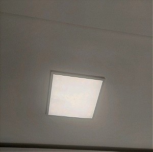 Φωτιστικο οροφής τετραγωνη