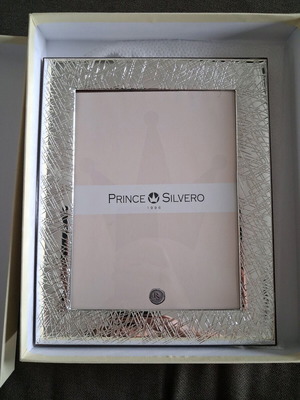 Silver photo frame new with certificate