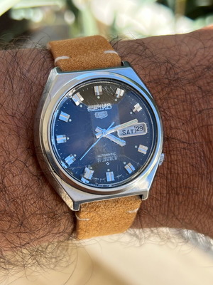 Vintage Seiko 5 wristwatch used, automatic, 1970s