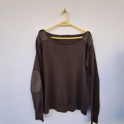 XDYE sweater size L like new, brown