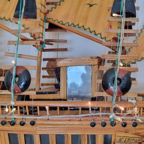 Handmade ship new 130x130cm