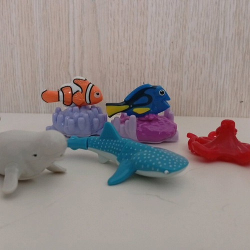 Kinder Joy Finding Dory Nemo miniature figures used set
