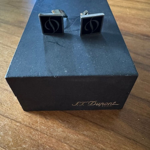 S.T. Dupont Paris cufflinks like new, black and silver