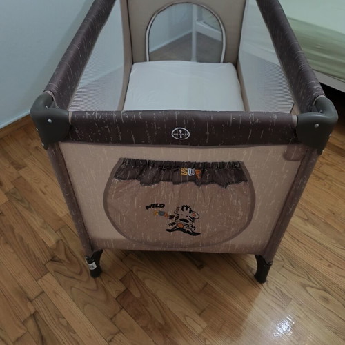 Playpen for baby, portable and foldable