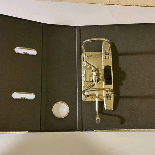 Skag binder size A4/8-20 like new with mechanism