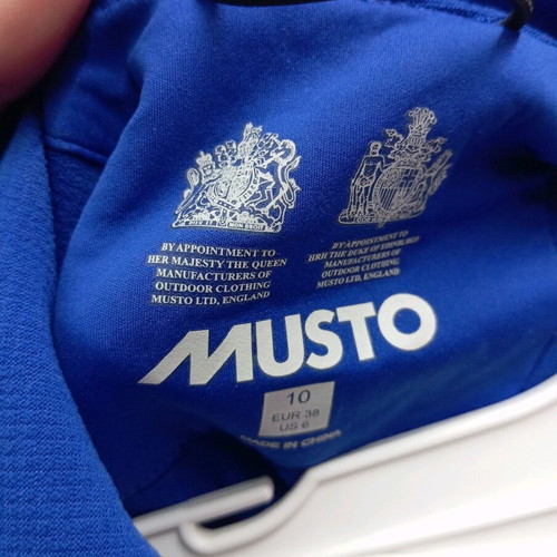 Musto Volvo Man Jacket size S like new, blue
