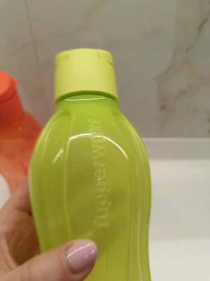 Tupperware bottle 750ml new