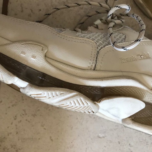 Renato G. beige athletic shoes size 41 like new