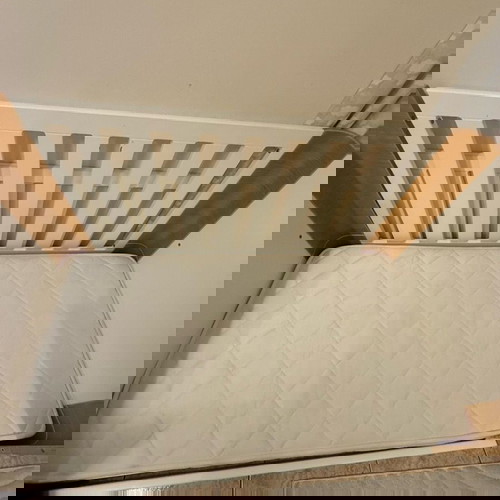 Casababy Venus κρεβάτι με στρώμα, συρταριέρα και βάση αλλαξιέρας μεταχειρισμένα