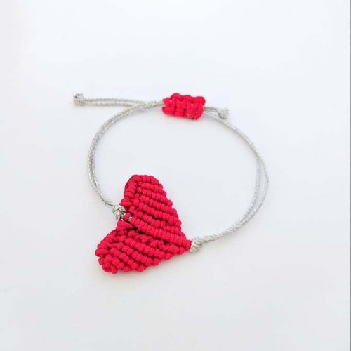 Valentine's Day gift handmade macrame bracelet red heart