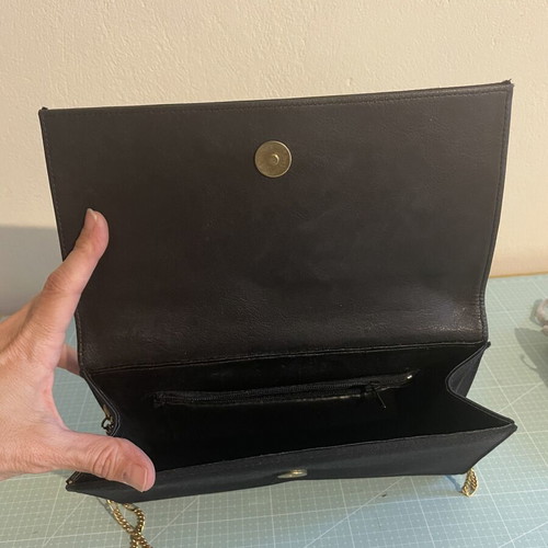 Satin bag crossbody like new, black vintage evening with chain