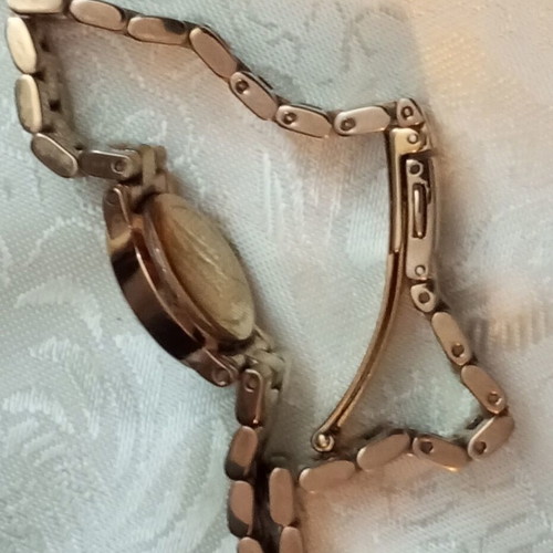 Marc Jacobs Mini Amy ladies watch used, white dial stainless steel rose gold bronze tone MBM 3227