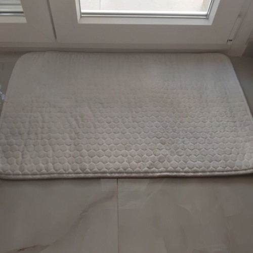 Pataki bathroom mat almost like new, white, soft, 46x74cm