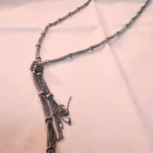 Gray Bijou Necklace like new, 44 cm length, vintage style