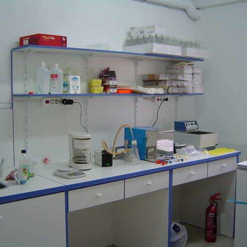 Chemical laboratory equipment used with benches
