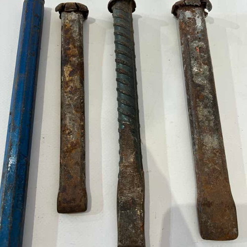 Vintage set of 4 old chisels used