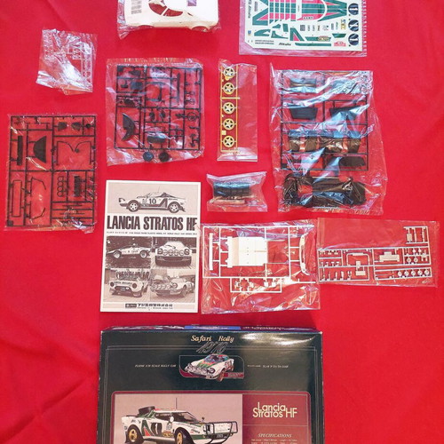 Fujimi Lancia Stratos HF 1976 1/20 Model Kit (Safari / Monte Carlo)