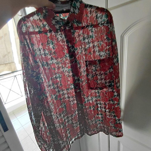 Vassia Kostara shirt like new, size Small, floral pattern