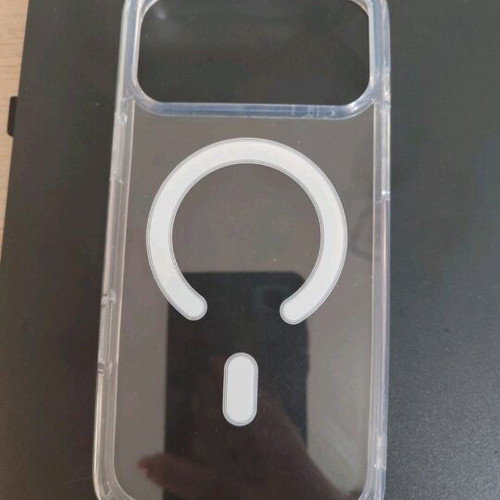 Sentio Oqulus case for iPhone 17 Pro Max like new