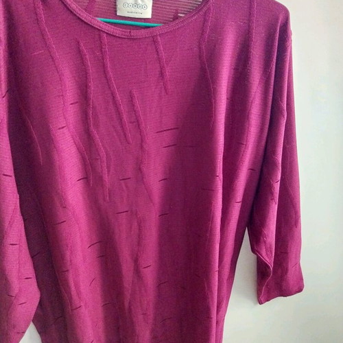 Fuchsia blouse XL long sleeves perforated like new