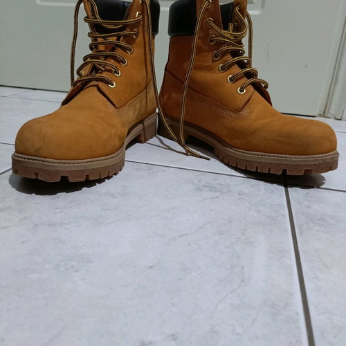Road men's boots size 44 like new, yellow