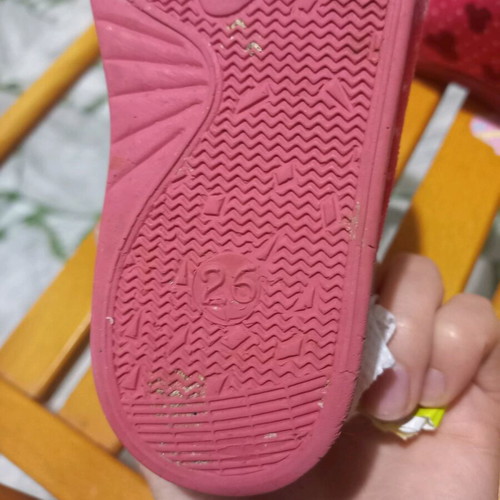 Minnie slippers used, size 26, winter indoor for girls