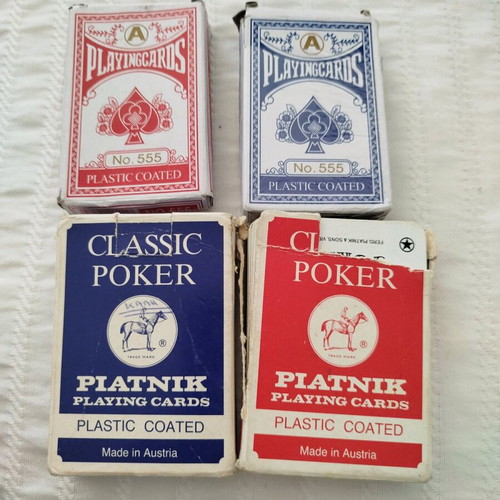 Playing cards like new, 2 pairs