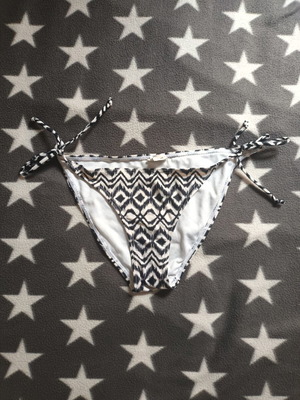 Swimwear bottom used, black and white, size L 40 12, with gift