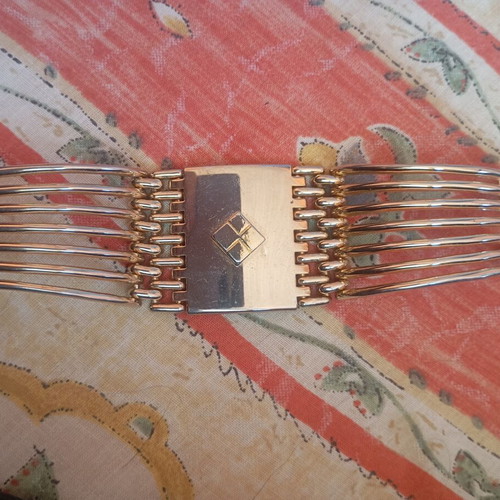Vintage gold tone semi-cuff bracelet used, 1970s-1980s design
