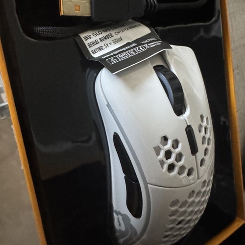 Glorious Model D- (Minus) White gaming mouse brand new, sealed