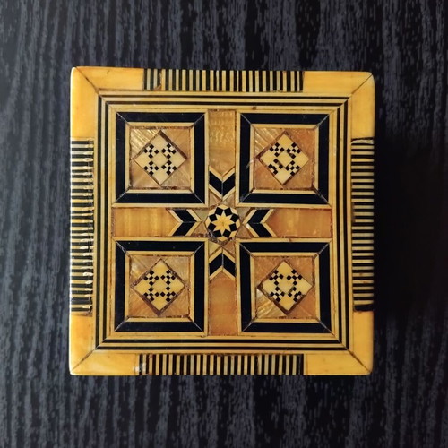 Wooden box with mother-of-pearl used, intricate decoration