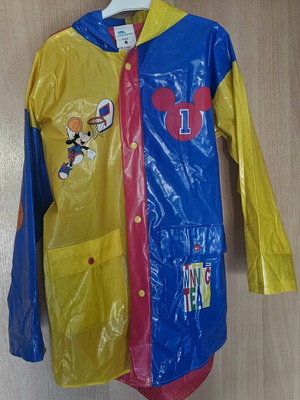 Disney Mickey & Goofy vintage kids' raincoat, size 6