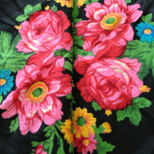 Square scarf handkerchief new 90 by 90