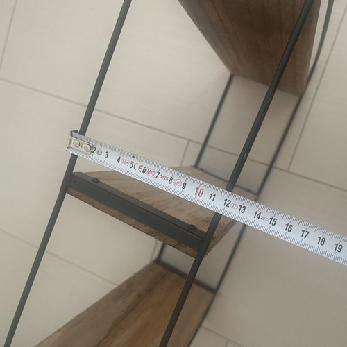 Hanging spice rack with hooks