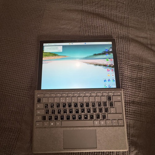 Microsoft Surface Pro 6 i5 8GB RAM 256GB SSD with Keyboard like new