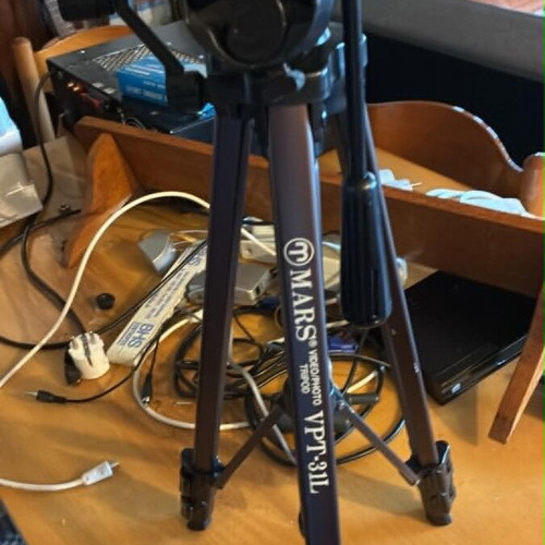 Mars Video/Photo Tripod VPT-31L used, like new