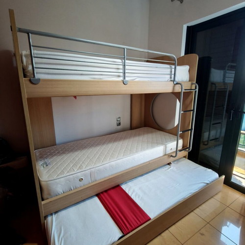 Neoset triple bunk bed with 2 mattresses