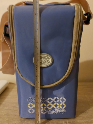 Insulated Food Carry Bag Enjoy new, stylish and practical