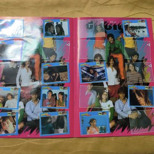 Rebelde Album Anypotaktes Kardies used with 117 stickers