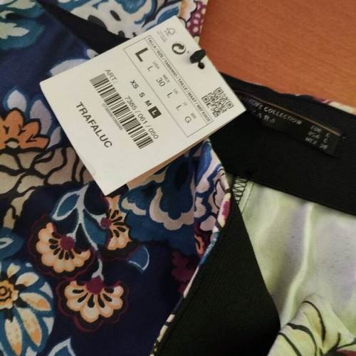 Zara pants new with side zipper multicolor size L