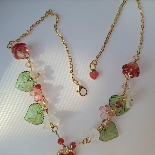 Women's gold necklace handmade, new, red and gold