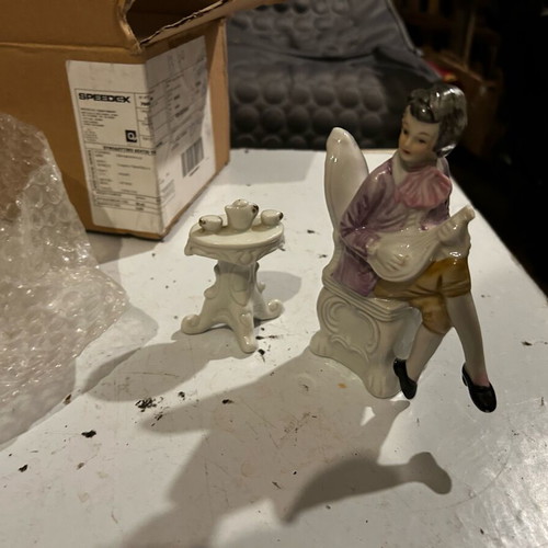 Porcelain figurine like new, 18th century style decoration