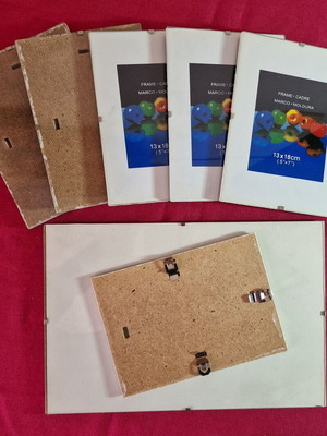 Κορνίζες μεταχειρισμένες, πακέτο 5x 13x18cm και 1x 20x30cm χωρίς πλαίσιο