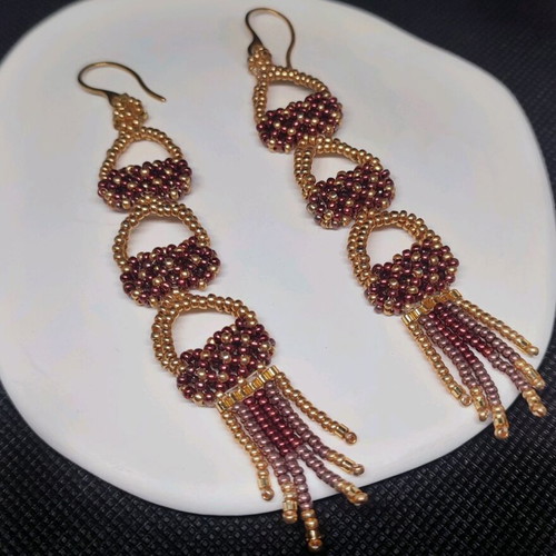 Handmade fringe earrings Miyuki red and gold, new