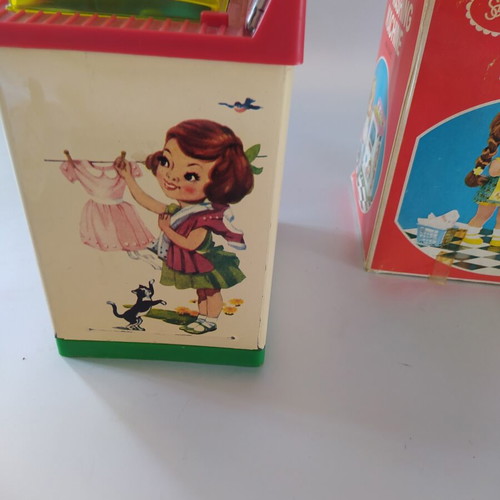Solpa vintage children's washing machine toy used with box, lights