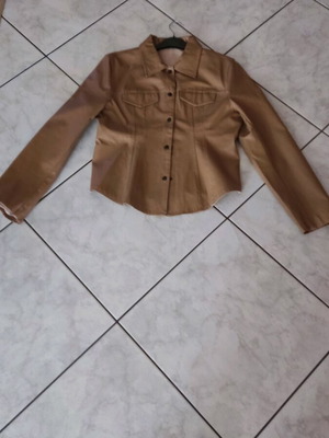 Leather fall jacket n.small like new, beige