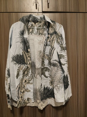 Massimo Dutti women's shirt size M EU 38 like new with tropical print