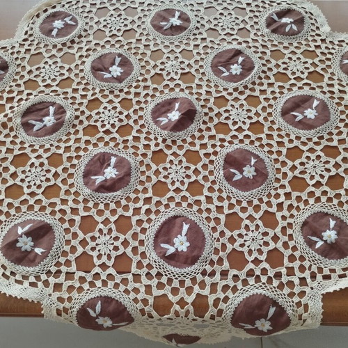 Vintage handmade crochet table linen with brown embroidered motifs, 70x70 cm