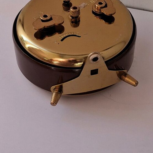 Junghans table clock wind-up like new, brown color