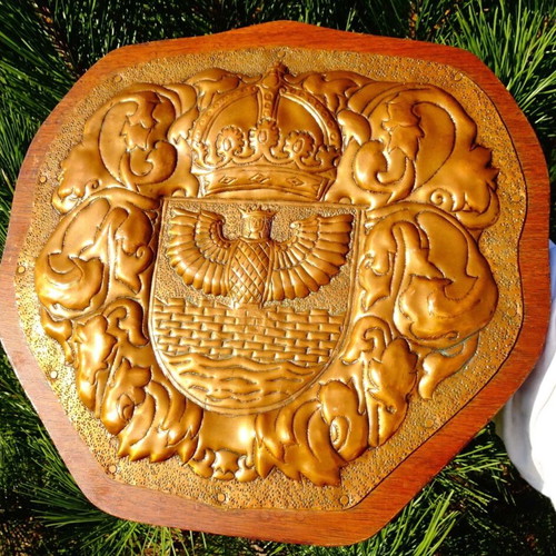 Copper panel with Isis, crown and fortress used, handmade